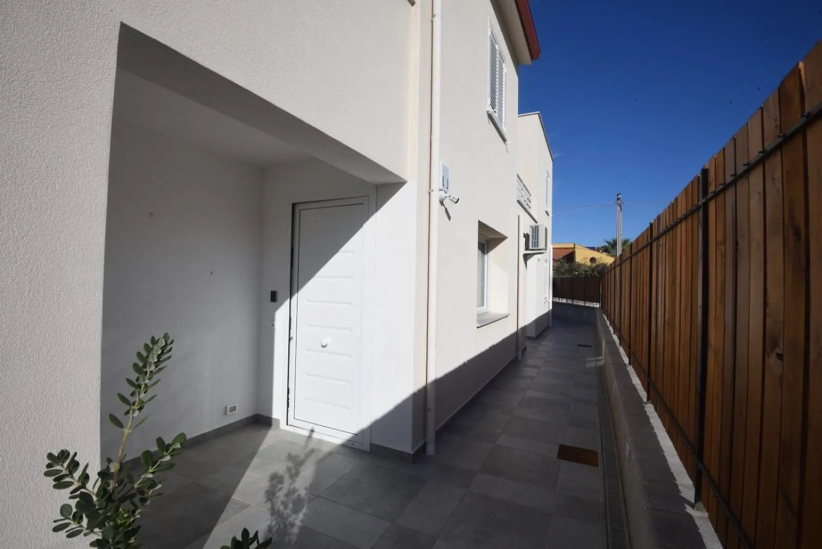 Holiday home Casa Emaggi Villa Carini Italy